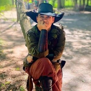 Meet your Posher, Ginny